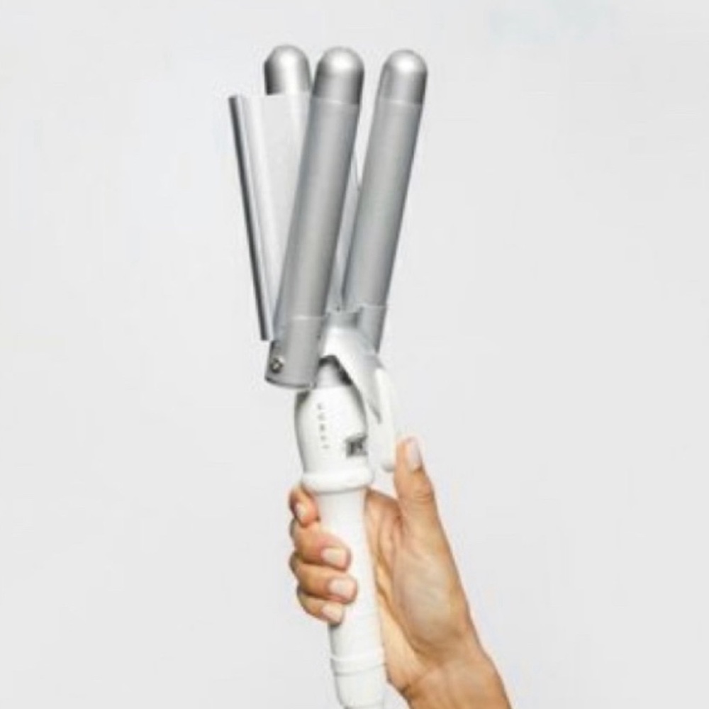 Limited Edition Monat Wonder Waves Deep Waver Hot Tool